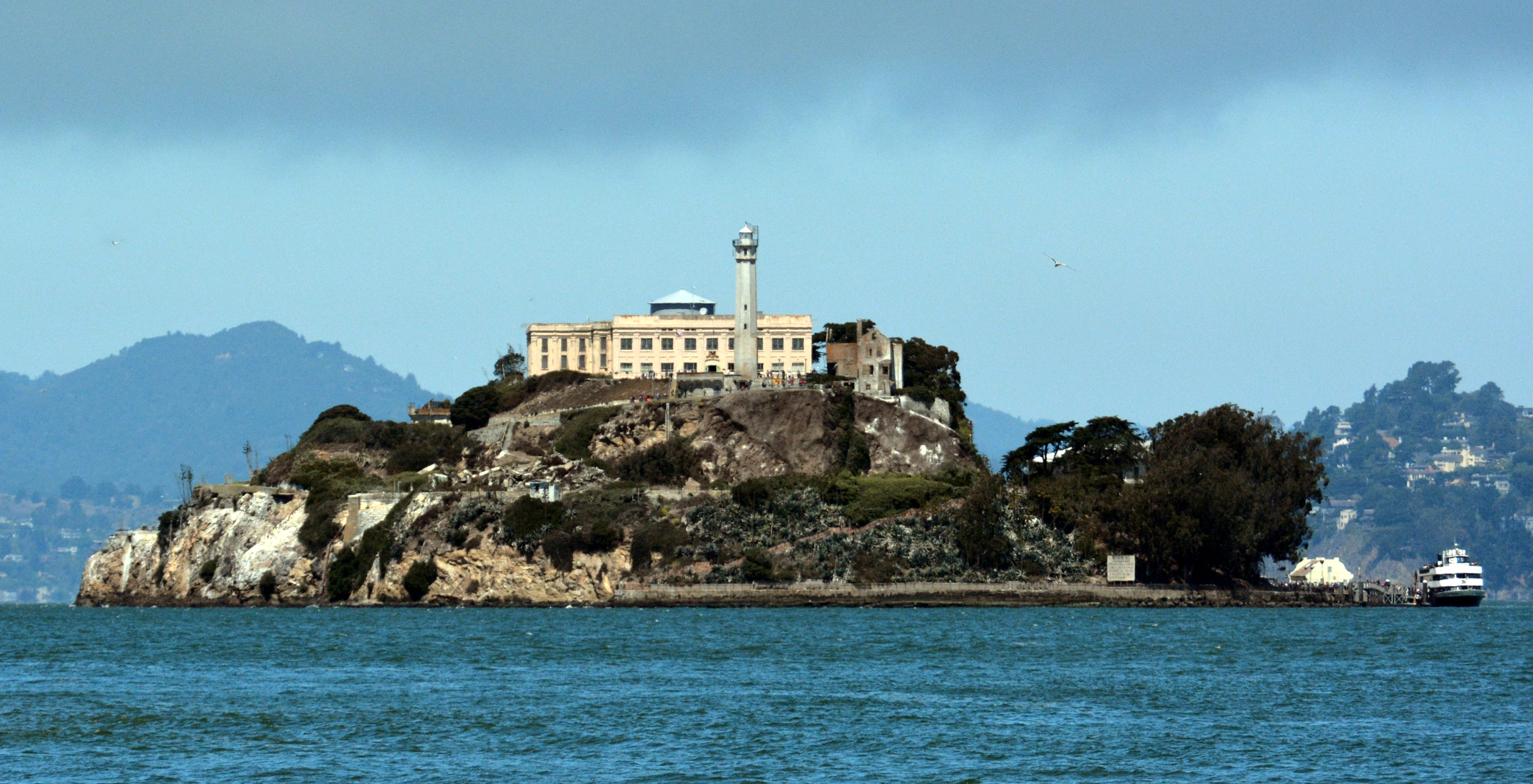 alcatraz-island-photo-d-ramey-logan-1662194563.jpg