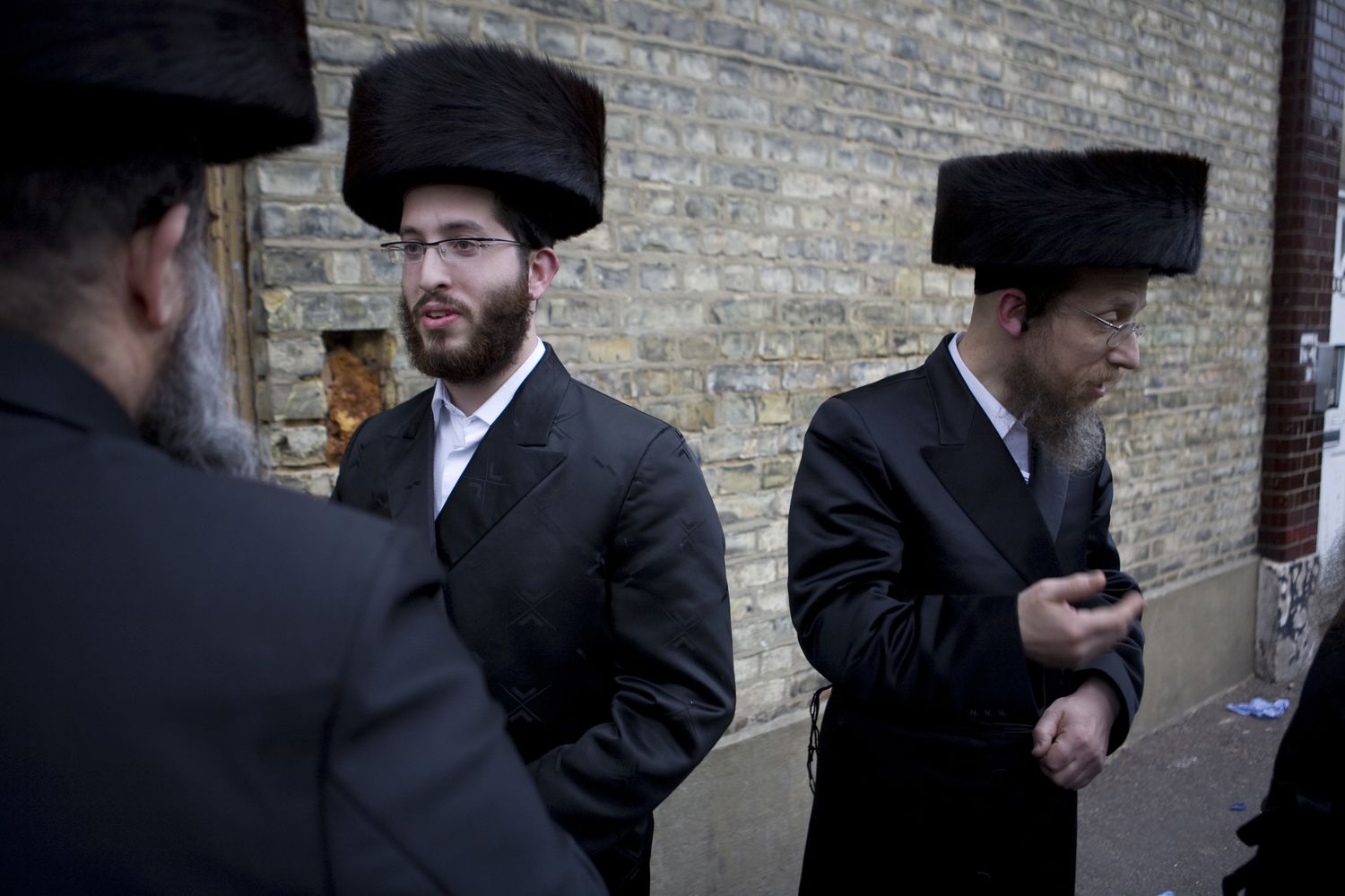 uk-london-passover-in-the-hasidic-jewish-community-593276624-591d2cfa5f9b58f4c07ebe52-1718863329.jpg